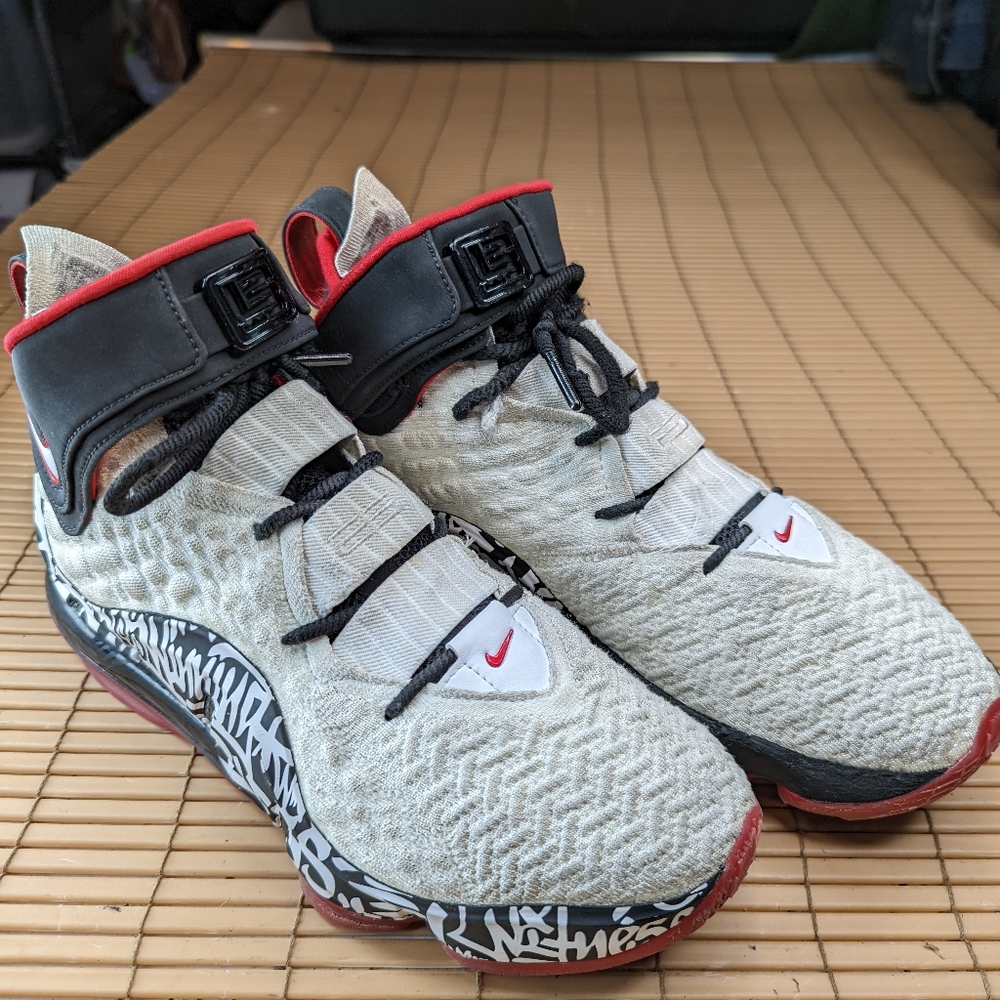 NIKE-MEN 2020 LEBRON XVII 17 "LEBRON 4 GRAFFITI" SNEAKERS-SIZE:,9.    -CT6047-1.